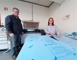 VTI Tielt uses MetaQuip laser cutter to make 700 face masks against the spread of Corona