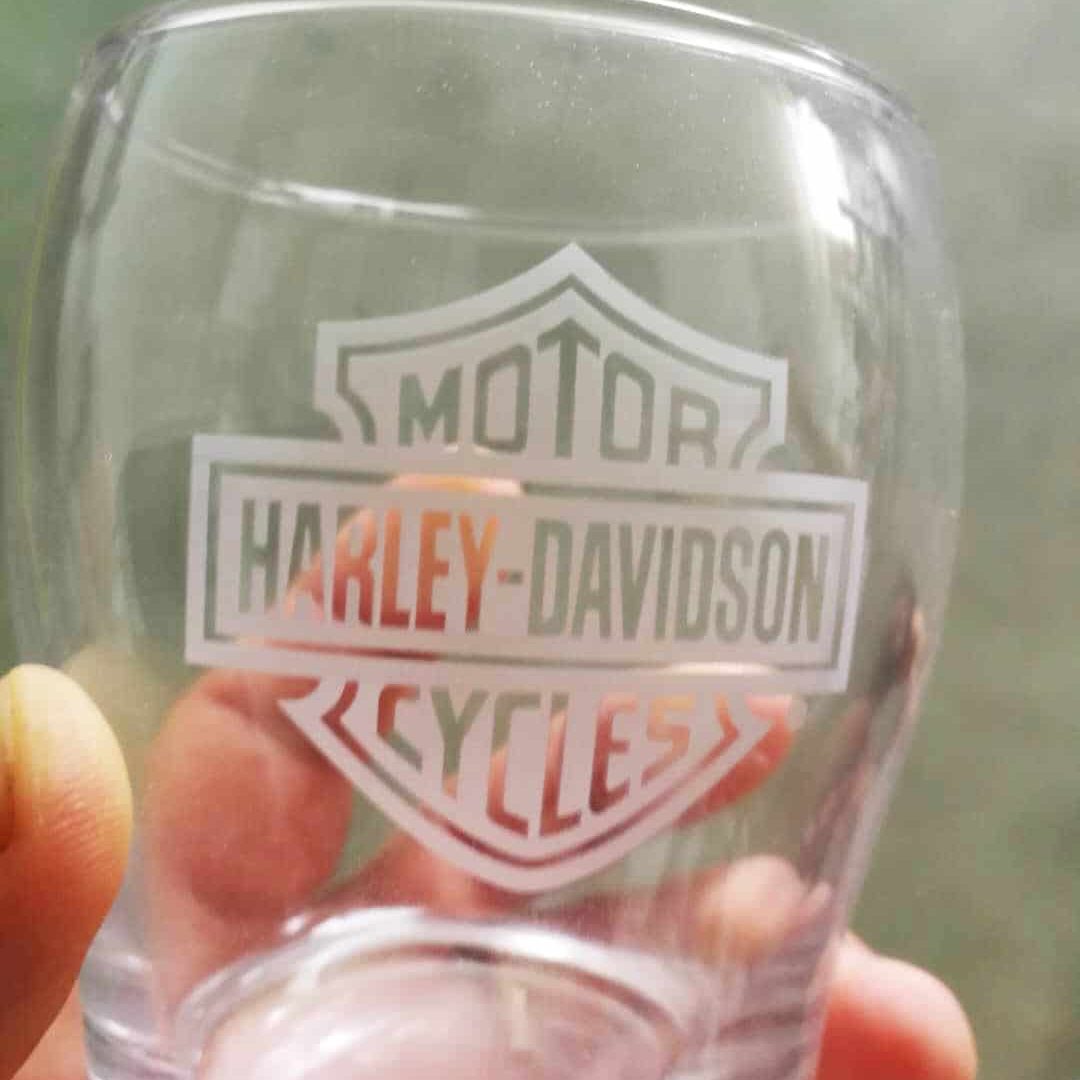 High resolution glass engraving with UV laser logo